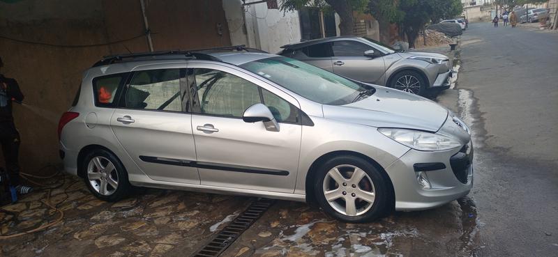 Peugeot 308 SW • 2010 • 100,000 km 2