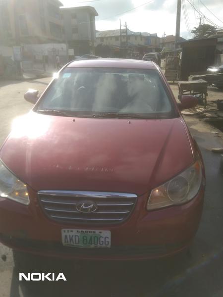 Hyundai Elantra • 2008 • 17,235 km 3