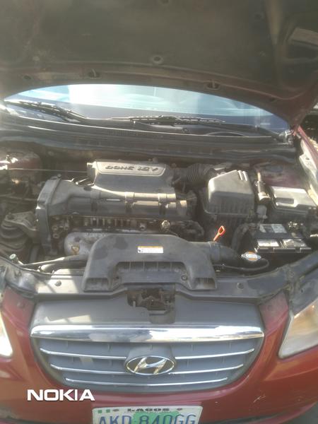 Hyundai Elantra • 2008 • 17,235 km 2