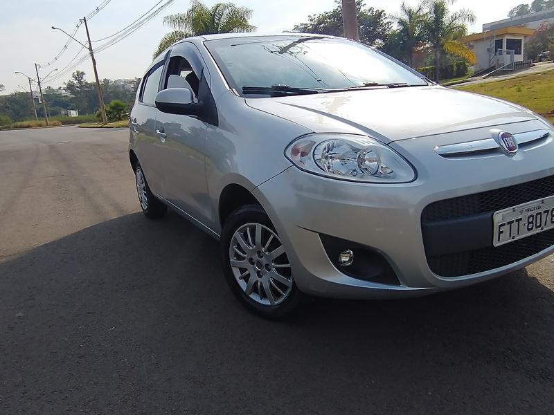 Fiat Palio Sporting • 2014 • 68,000 km 2