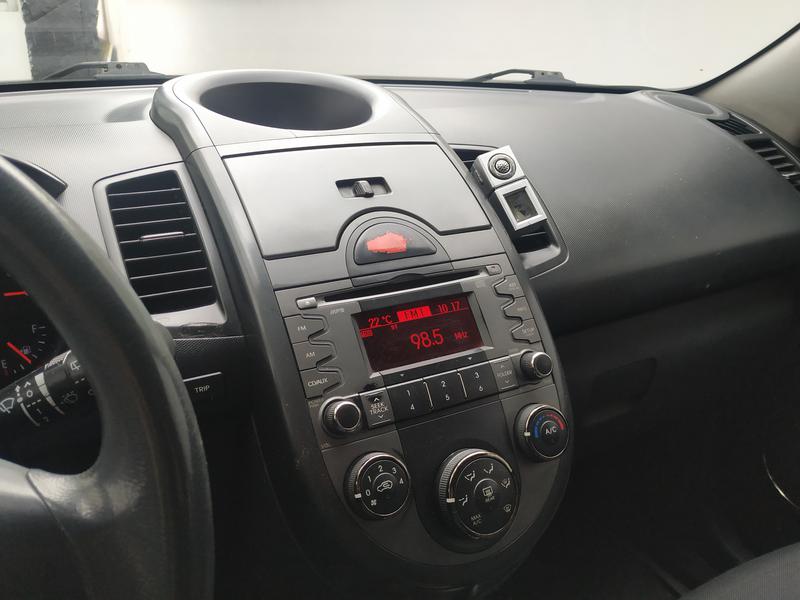 Kia Soul • 2010 • 230,000 km 6