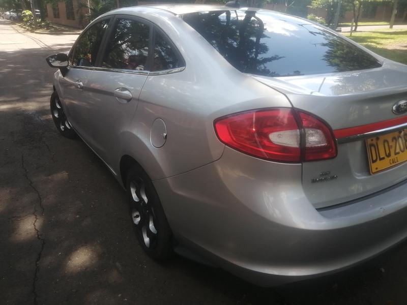 Ford Fiesta • 2012 • 106,000 km 5