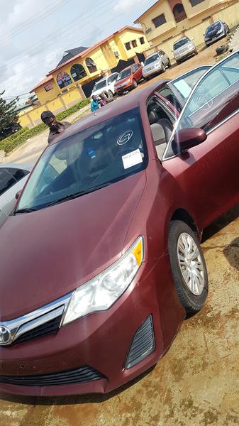 Toyota Camry • 2013 • 280,000 km 4