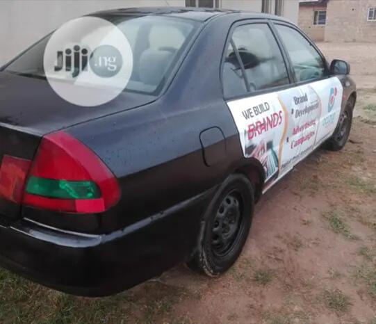 Mitsubishi Lancer • 2000 • 1,245,783 km 5