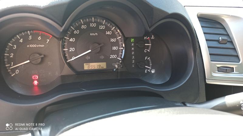 Toyota Hilux • 2015 • 90,000 km 13