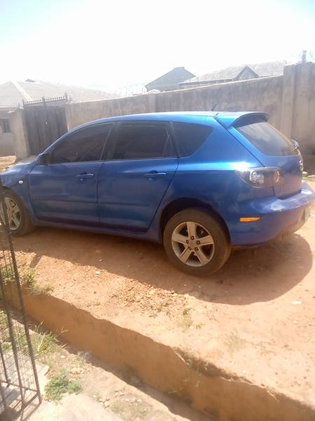 Mazda 3 • 2006 • 1,000 km 4