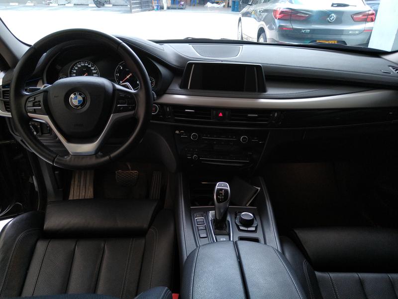 BMW X6 • 2018 • 43,500 km 1