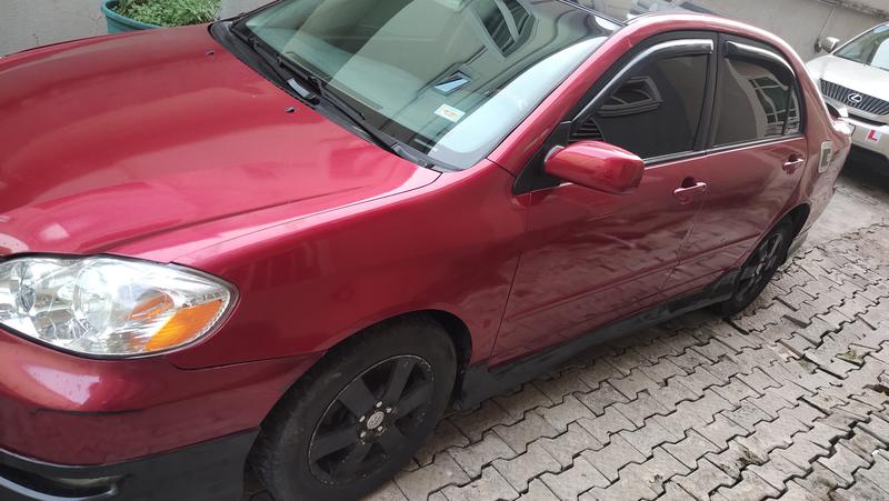 Toyota Corolla • 2005 • 82,366 km 3