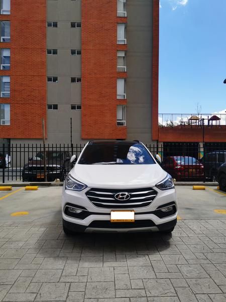 Hyundai Santa Fe • 2016 • 25,000 km 6