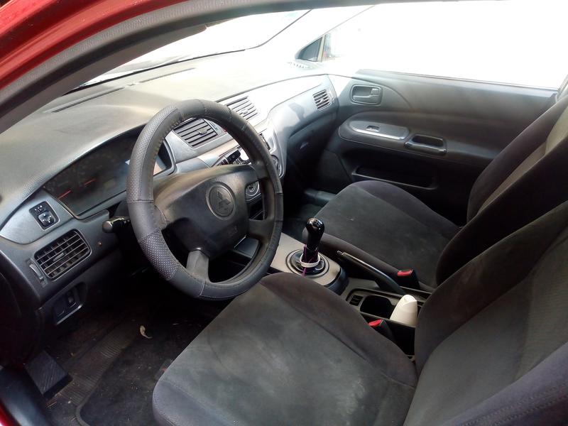 Mitsubishi Lancer • 2003 • 100,000 km 2