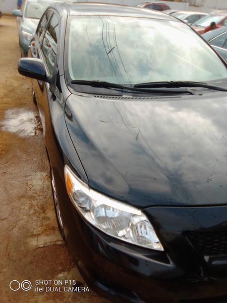 Toyota Corolla • 2010 • 95,000 km 5