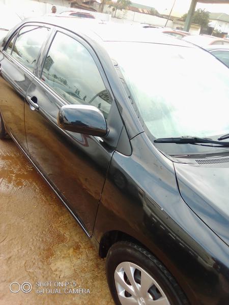 Toyota Corolla • 2010 • 95,000 km 2