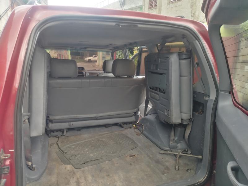 Toyota Land Cruiser • 1999 • 0 km 8