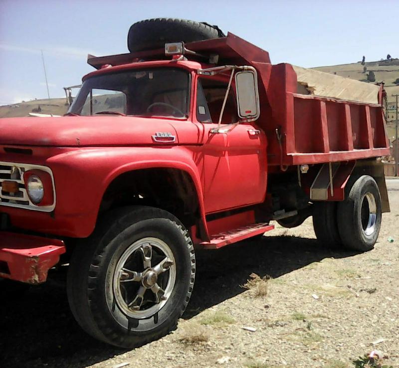 Ford 350 • 1964 • 1 km 3