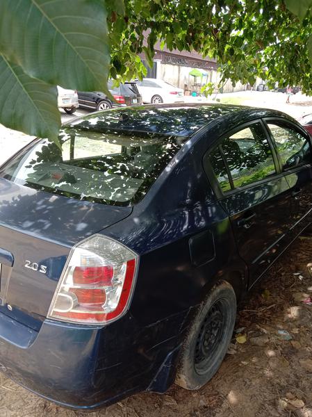 Nissan Sentra • 2008 • 80,000 km 4