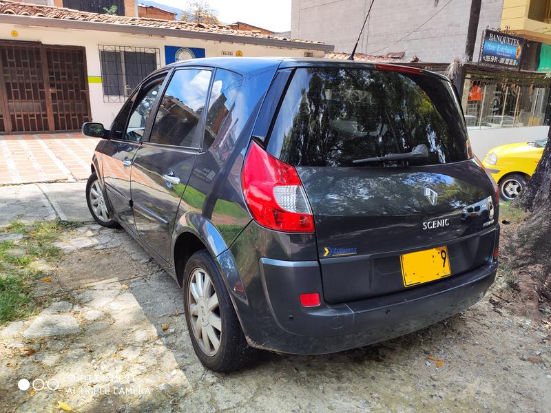 Renault Mégane Scénic • 2008 • 125,000 km 2