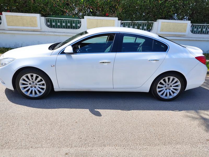 Opel Insignia • 2012 • 104,000 km 3