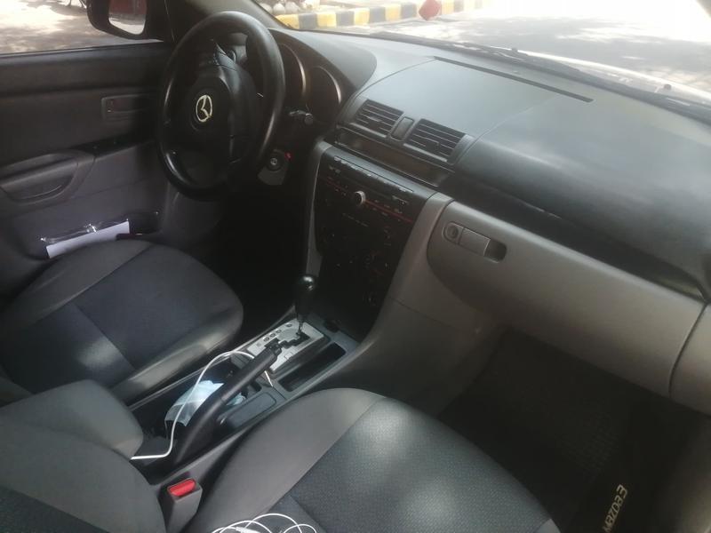 Mazda 3 • 2010 • 145,000 km 2