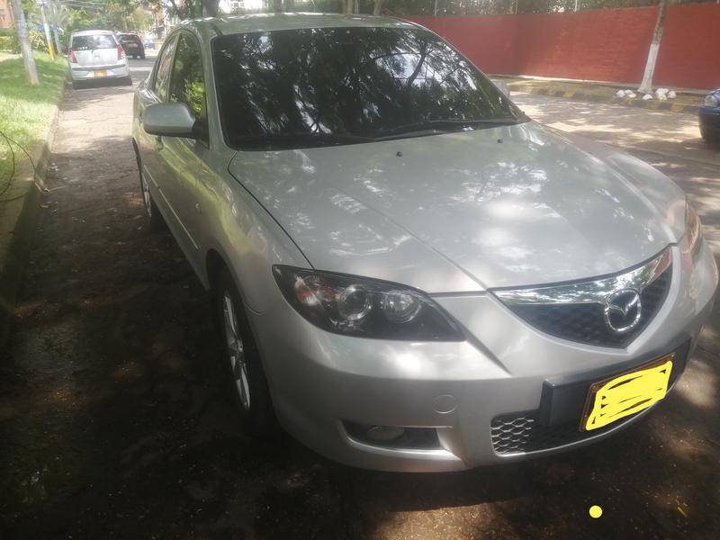 Mazda 3 • 2010 • 145,000 km 6