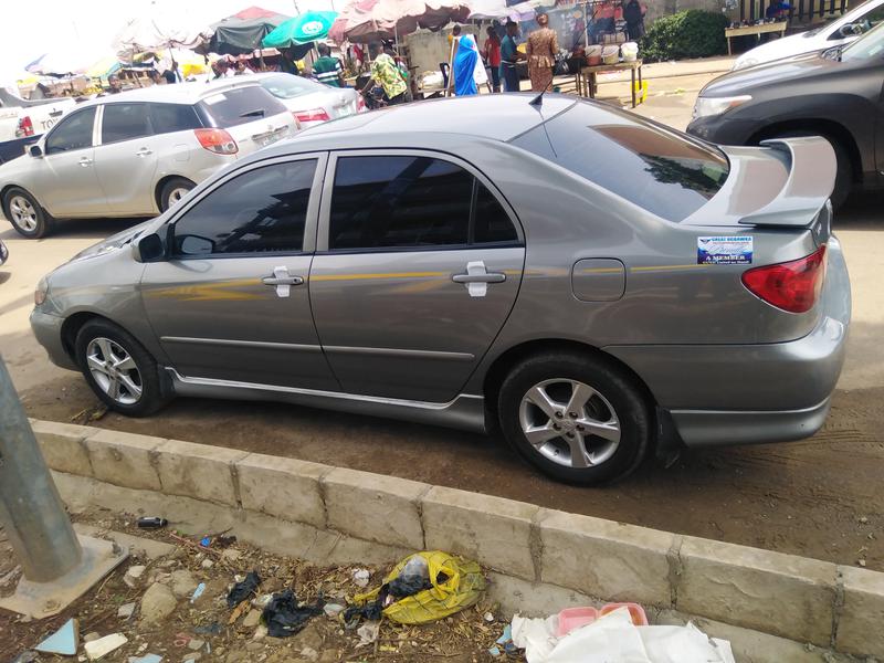 Toyota Corolla sedan • 2006 • 120,000 km 2