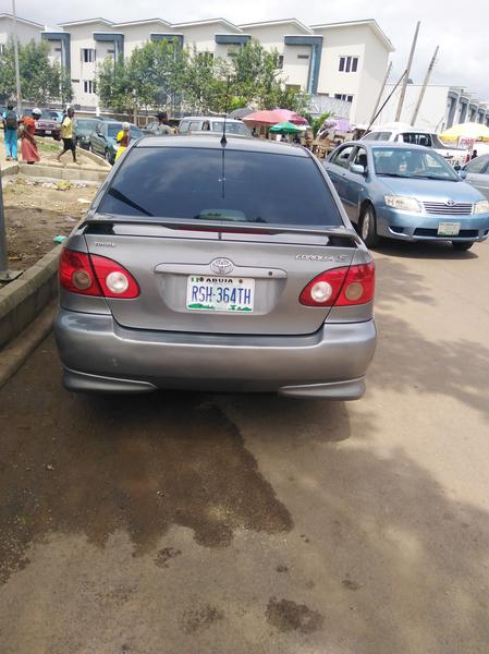 Toyota Corolla sedan • 2006 • 120,000 km 3