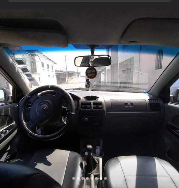 Kia Rio • 2014 • 225,000 km 7