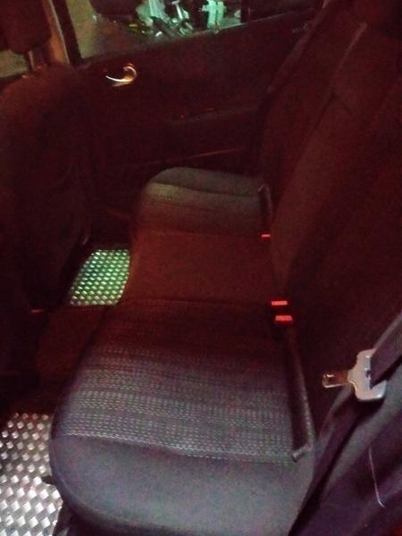 Renault Megane II • 2007 • 119,000 km 10