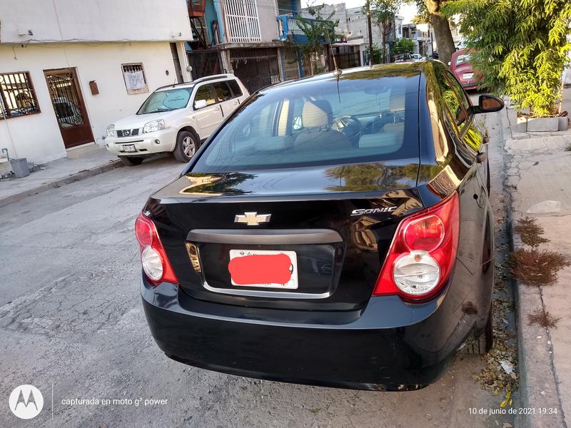 Chevrolet Sonic • 2016 • 97,000 km 3