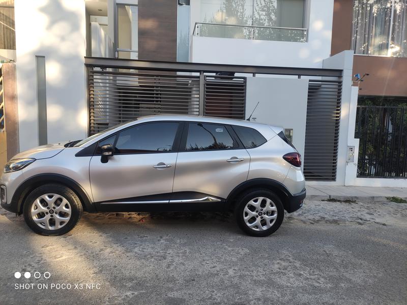 Renault Captur • 2018 • 37,400 km 5