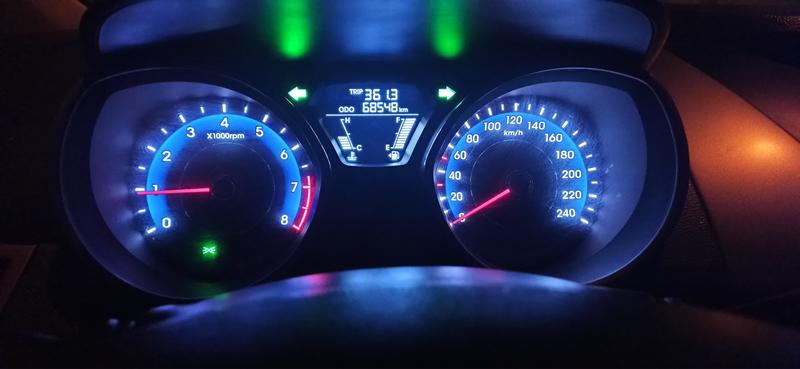 Hyundai Elantra • 2013 • 68,548 km 6