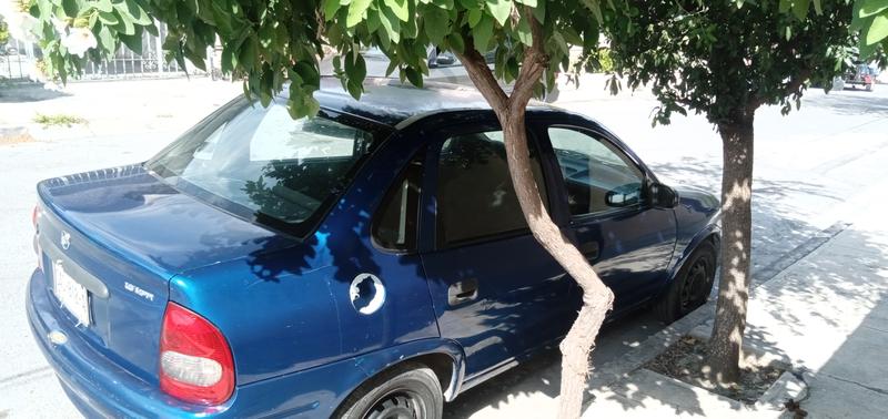 Chevrolet  • 2003 • 10,000 km 3