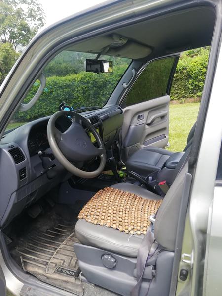 Toyota Land Cruiser • 2001 • 280,000 km 10