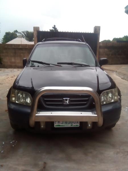Honda CR-V • 2005 • 2,500 km 4