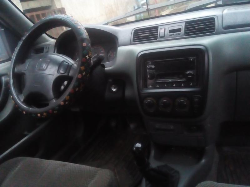 Honda CR-V • 2005 • 2,500 km 5