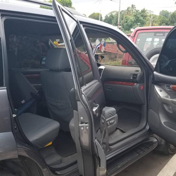 Toyota Land Cruiser • 2007 • 200,000 km 3