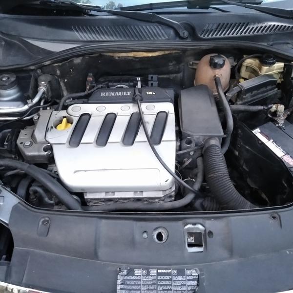 Renault Symbol • 2012 • 136,000 km 5