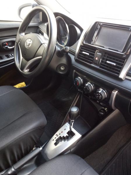 Toyota Yaris • 2015 • 29,800 km 4