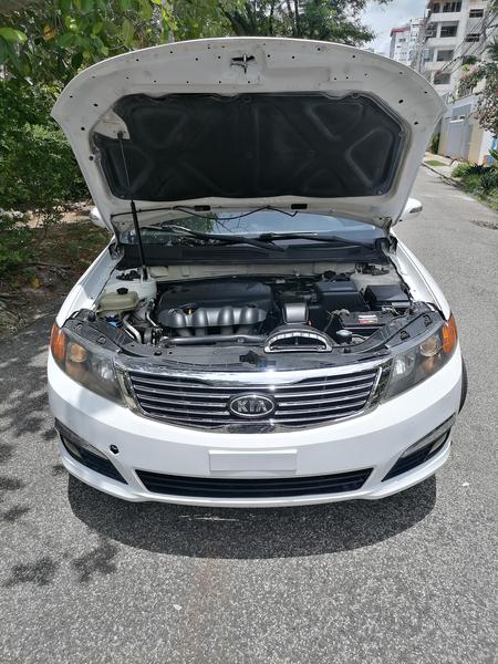Kia Optima • 2010 • 168,000 km 4