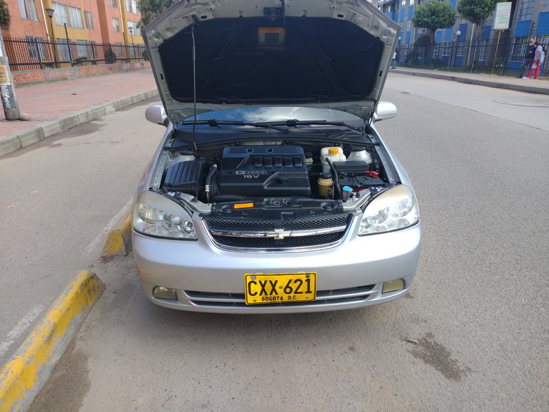 Chevrolet Optra • 2008 • 108 km 9