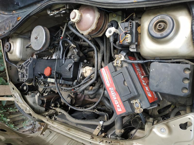 Renault 10 • 1998 • 178,000 km 4