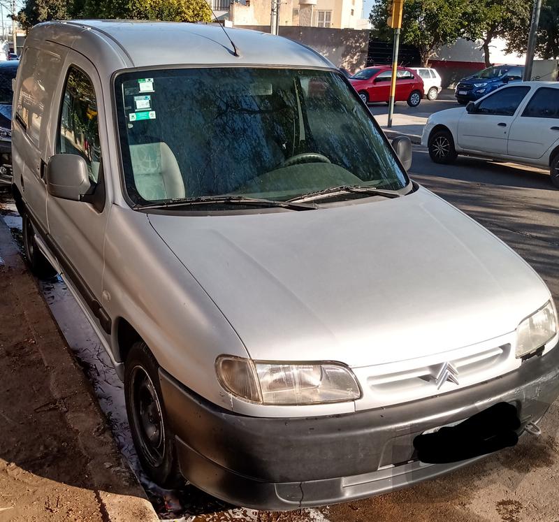Citroën Berlingo • 2009 • 204,000 km 10