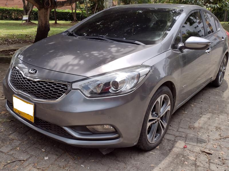 Kia Cerato • 2015 • 72,100 km 2