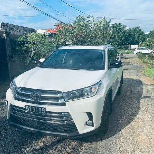 Toyota Highlander • 2020 • 40,000 km 4