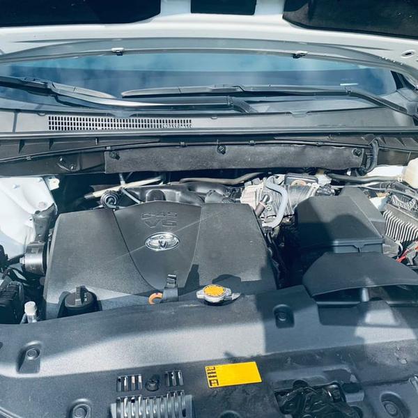 Toyota Highlander • 2020 • 40,000 km 6