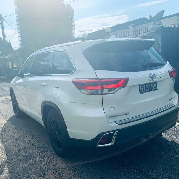 Toyota Highlander • 2020 • 40,000 km 3