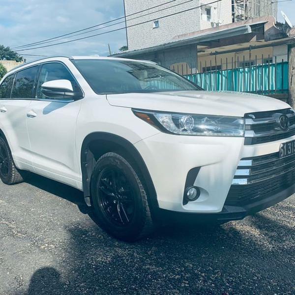 Toyota Highlander • 2020 • 40,000 km 7