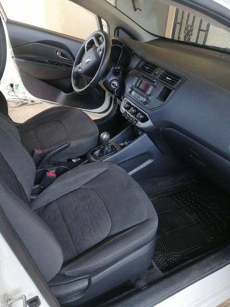 Kia Rio • 2015 • 104,000 km 3