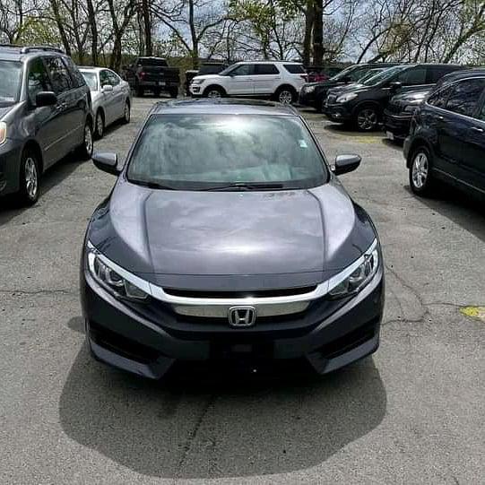 Honda Civic • 2016 • 145,000 km 1