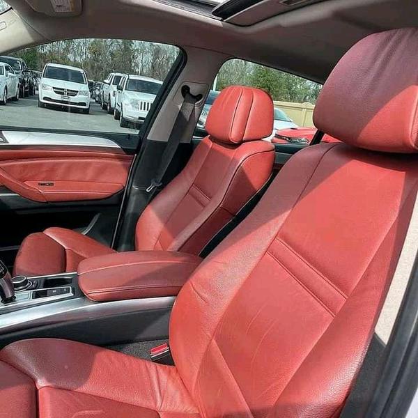 BMW X6 • 2014 • 145,000 km 7