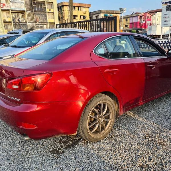 Lexus IS • 2006 • 95,119 km 7